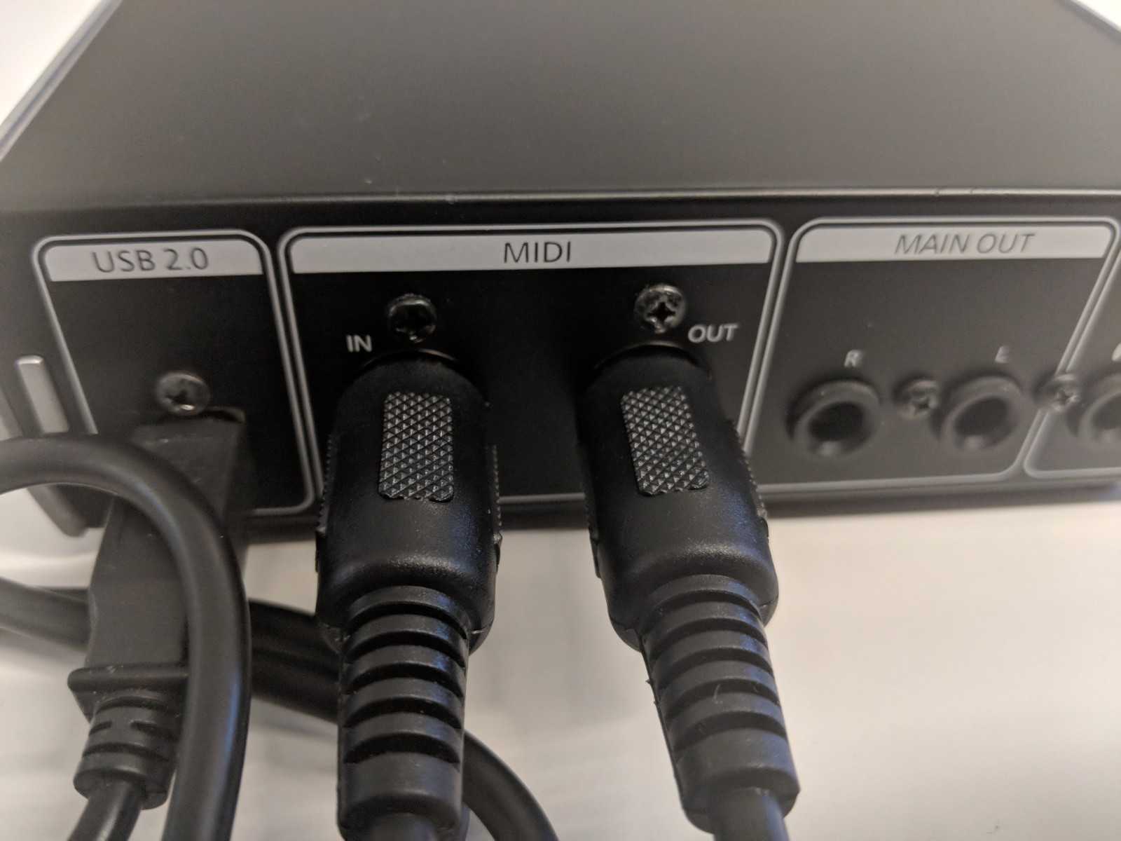 MIDI 到 USB MIDI